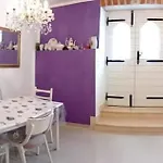 Two Rustikal In 